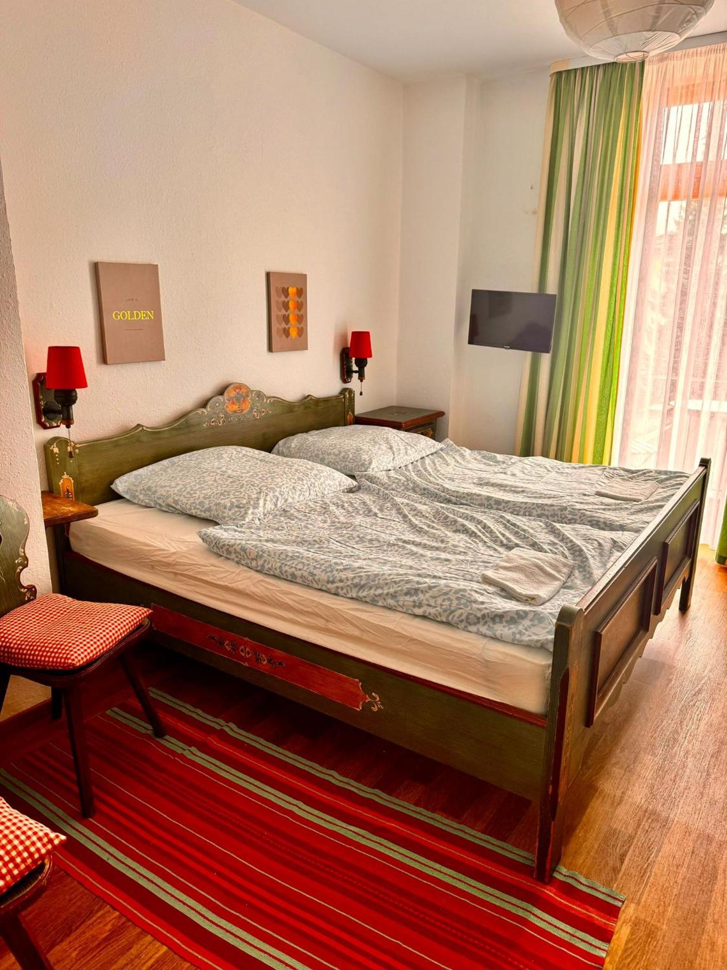 Pension Casa Tempora Munchen Bagian luar foto