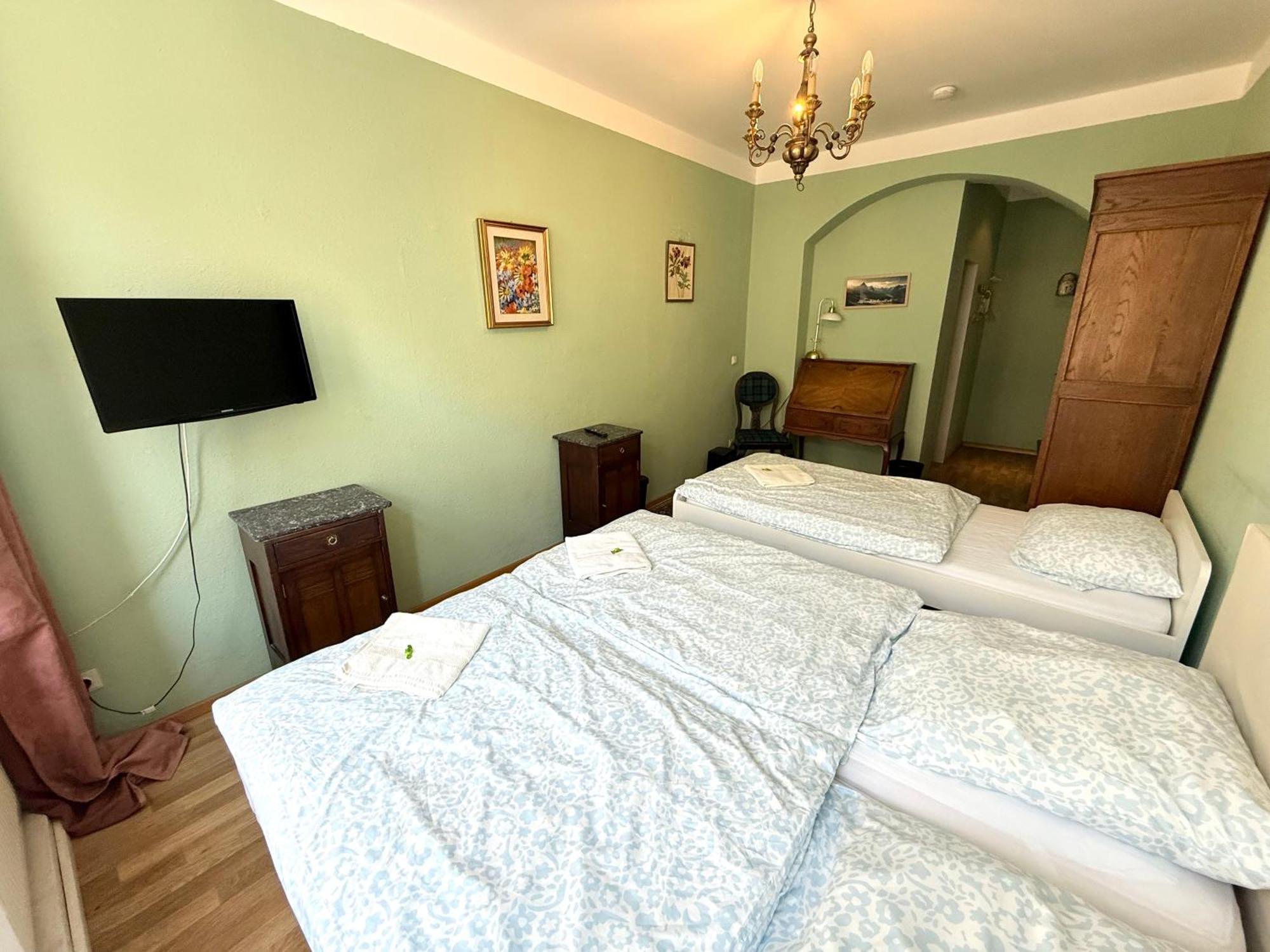 Pension Casa Tempora Munchen Bagian luar foto