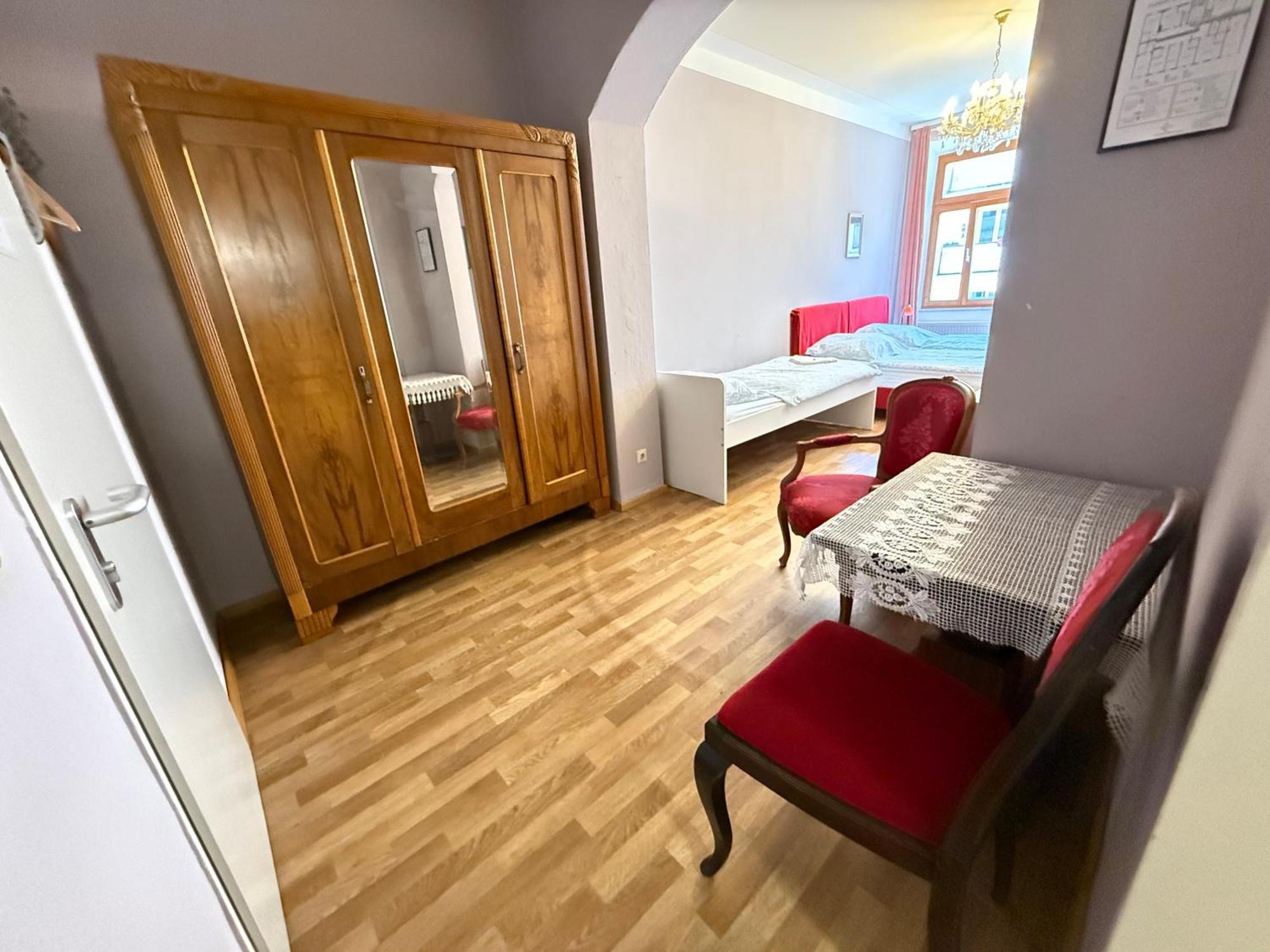 Pension Casa Tempora Munchen Bagian luar foto