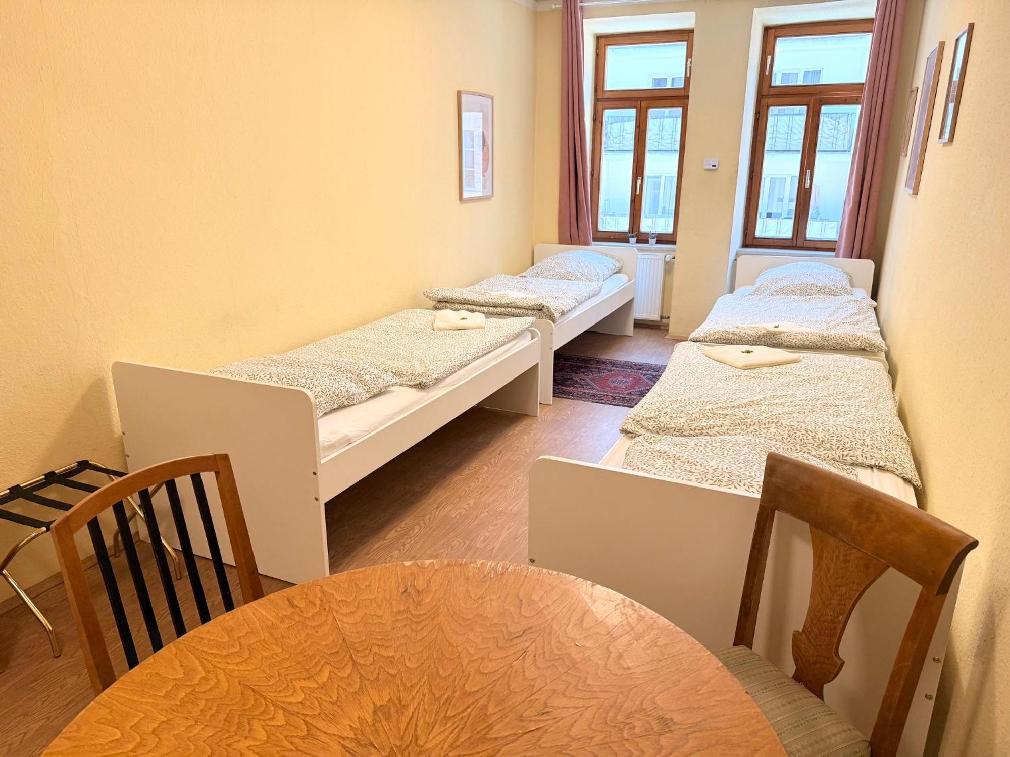 Pension Casa Tempora Munchen Bagian luar foto
