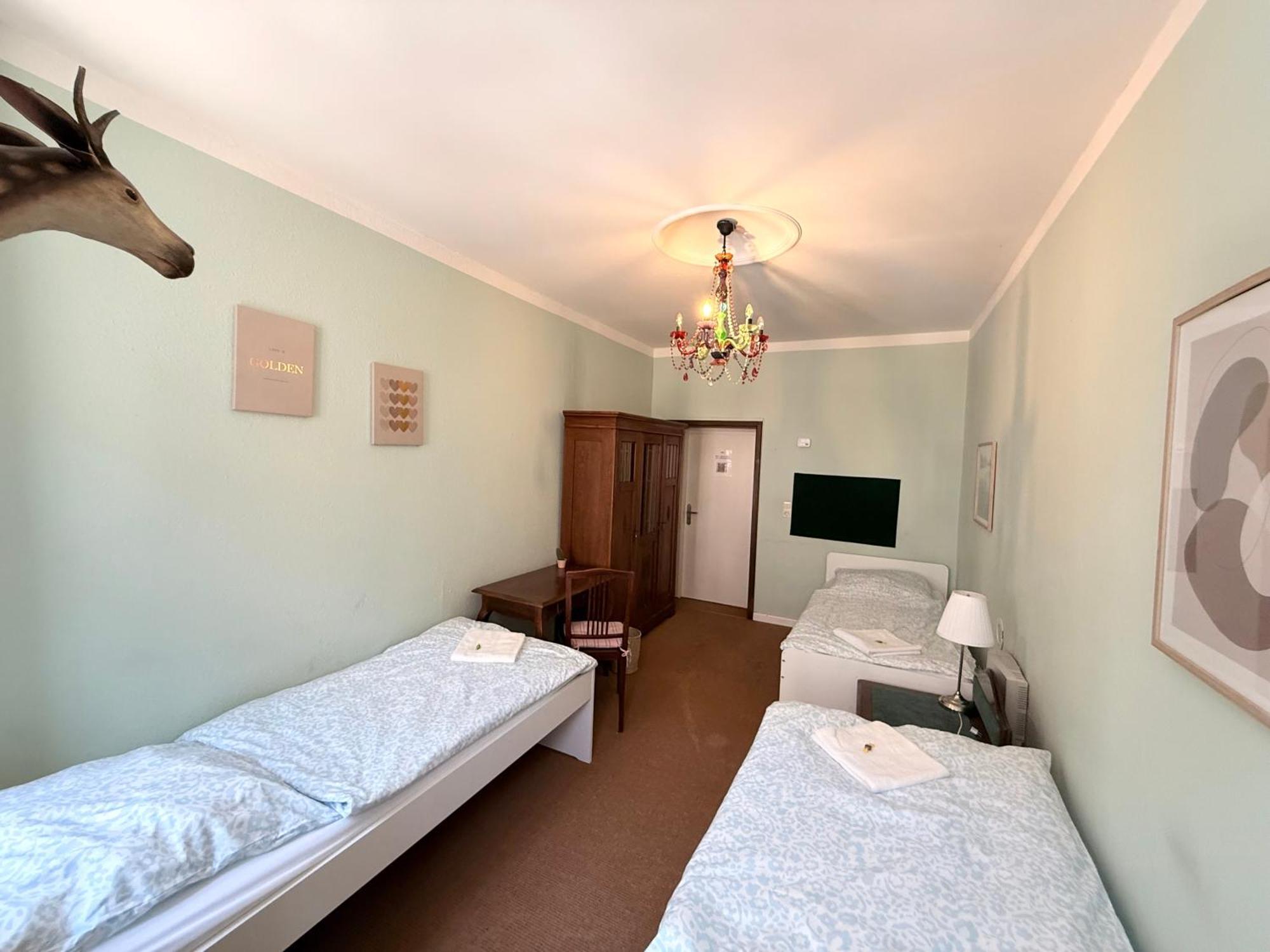 Pension Casa Tempora Munchen Bagian luar foto