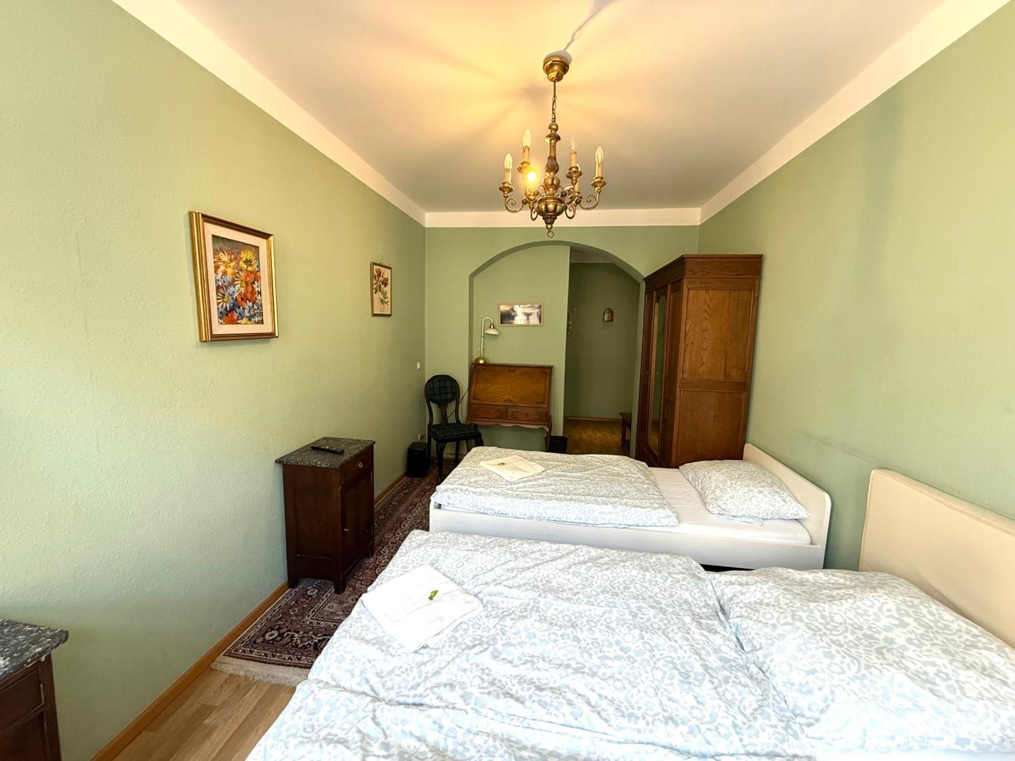 Pension Casa Tempora Munchen Bagian luar foto